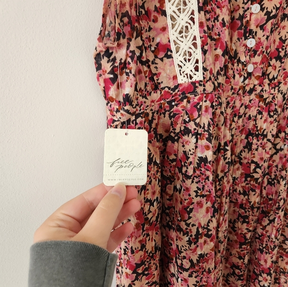 Free People Tunic Eva Floral Crochet Babydoll Tunic Dress Cherry Pink Small NWT - Picture 10 of 11